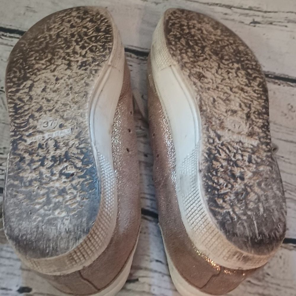Golden Goose Metallic Gold May GGDB Sneakers Tennis Shoes 37 - Picture 8 of 11